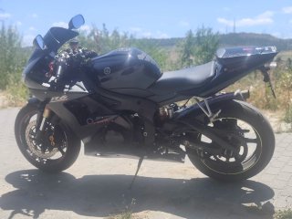Yamaha R6