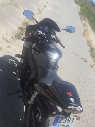 Yamaha R6