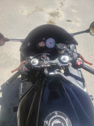 Yamaha R6