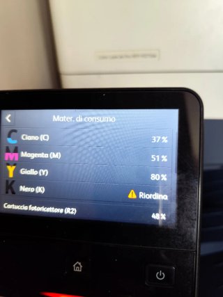 Stampante Xerox VersaLink C7000 Colore A3