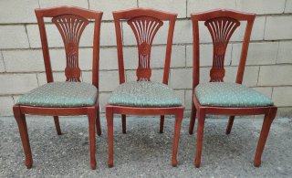 Mesa de comedor de madera con 6 sillas