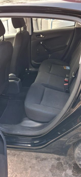 Peugeot 208 2017