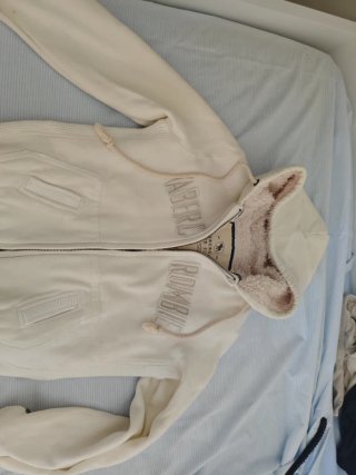 Sudadera Abercrombie M Blanco con forro
