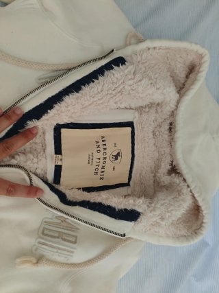 Sudadera Abercrombie M Blanco con forro