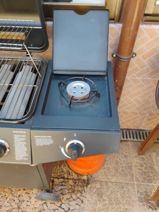 Barbacoa de gas portátil negra