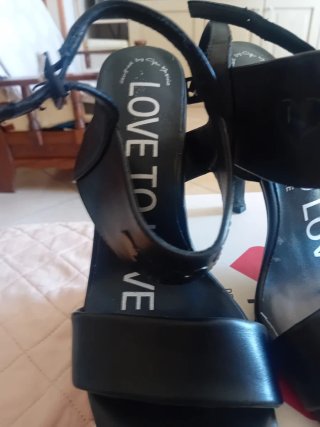 Scarpe con tacco nere