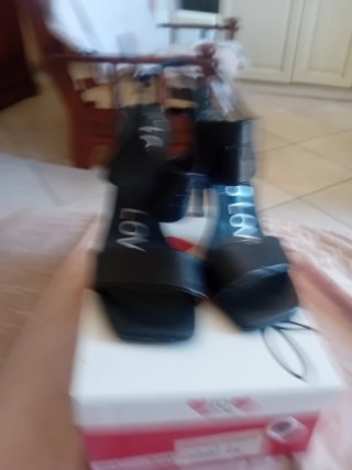Scarpe con tacco nere