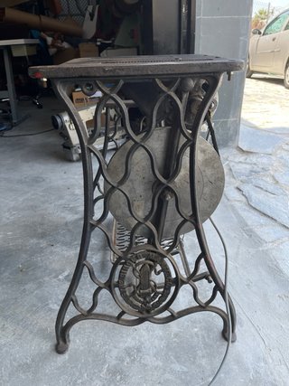 Mesa Singer zapatero con motor