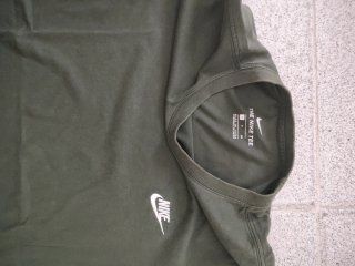 Camiseta Nike verde chico