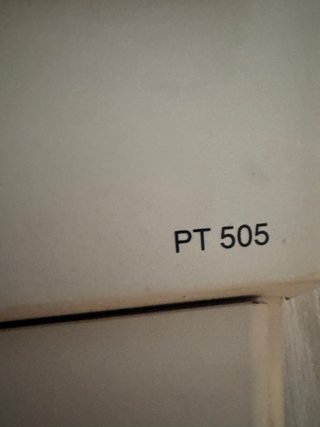 Máquina de escribir Olivetti PT 505