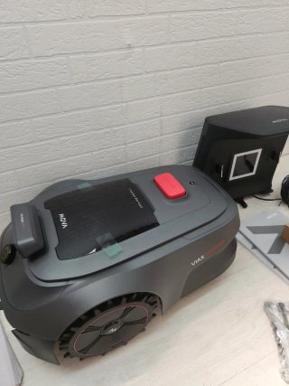 Robot cortacésped MOVA ViAX 500