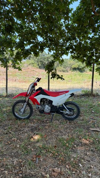 Honda CRF 110 Motocross 2016 Semiautomatica Roja