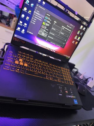 Portátil Asus TUF F15 RTX 4050 16GB RAM Como nuevo