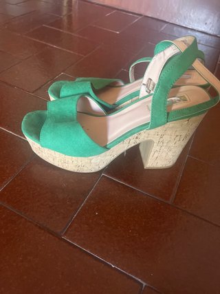 Sandalias verdes mujer