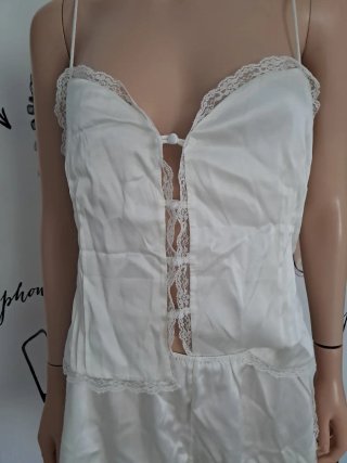 Conjunto lencero seda Victoria Beckham blanco