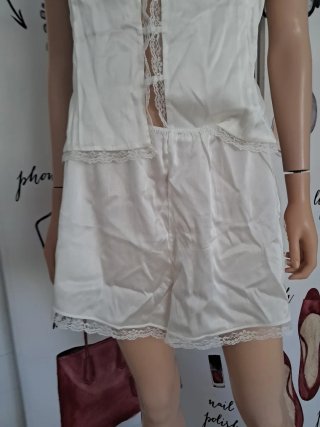 Conjunto lencero seda Victoria Beckham blanco