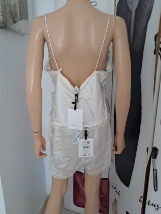 Conjunto lencero seda Victoria Beckham blanco