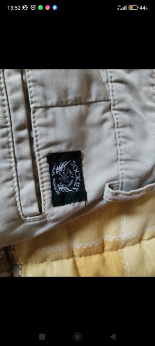 Pantalón casual hombre beige