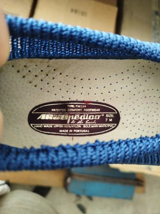 Lote zapatillas Arcopedico azul, blanco y negro