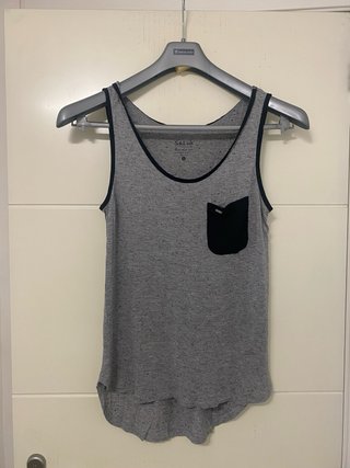 Lote 3 camisetas y 1 vestido Blanco Tricot