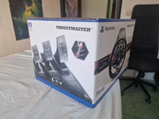 Volante Thrustmaster T248 + 4 Giochi PS4/PS5