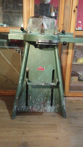 Guillotina Ingletadora Pedal Morsø Marcos