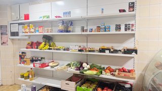 Estanterías para comercio, metal y madera