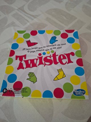 Juego Twister Hasbro