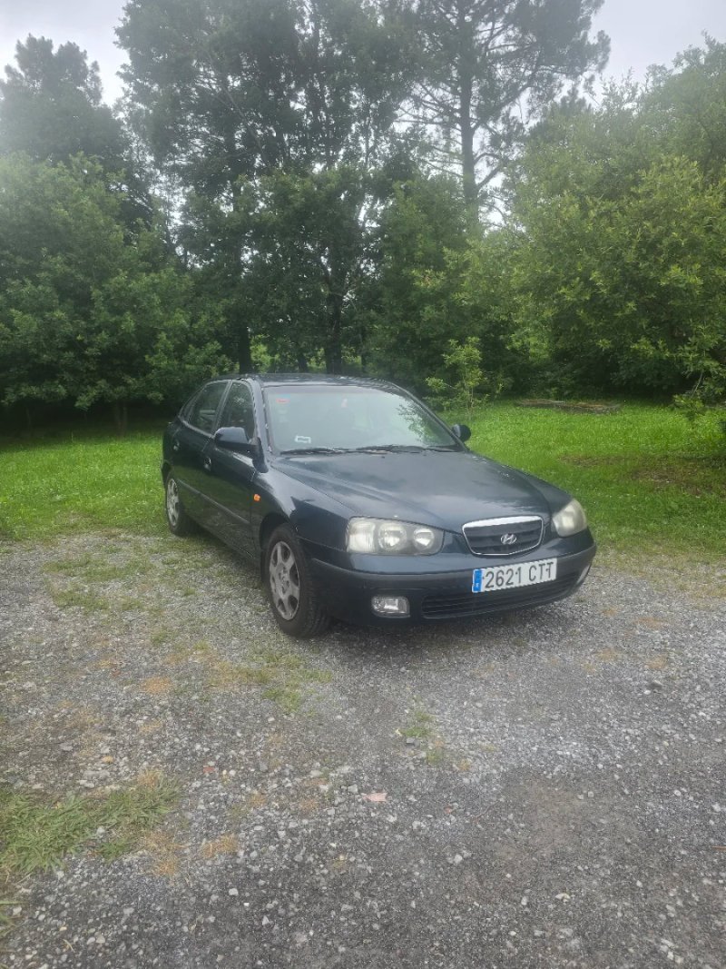 Hyundai Elantra 2004 - foto 1