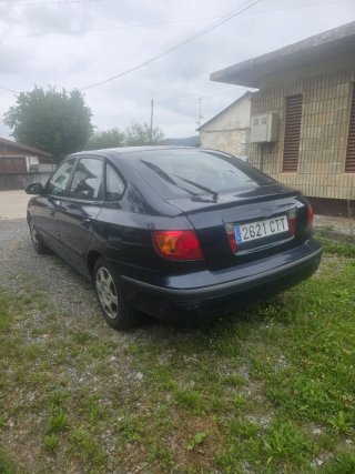 Hyundai Elantra 2004