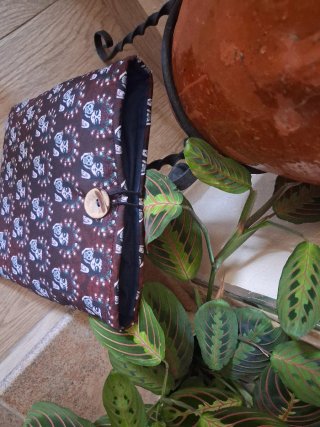 OFERTA 3X20€ 2x14€ Funda literaria Catrinas