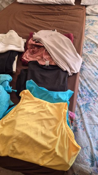 Vendo lote di abbigliamento da donna