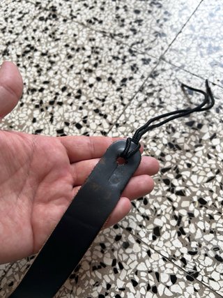 Tracolla chitarra o basso in pelle