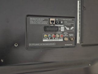 Televisor LG 49LF630V Para colgar wn la pared.