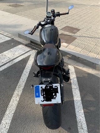 Ducati Scrambler Cafe Racer 2017 Negra. 23000km.