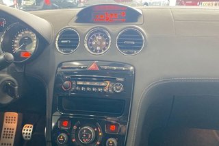 Peugeot RCZ   2.0 HDi 163cv