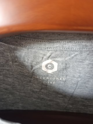 Camiseta Jack & Jones Gris