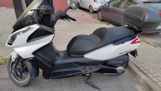 Kymco 300 ABS Maxi Scooter