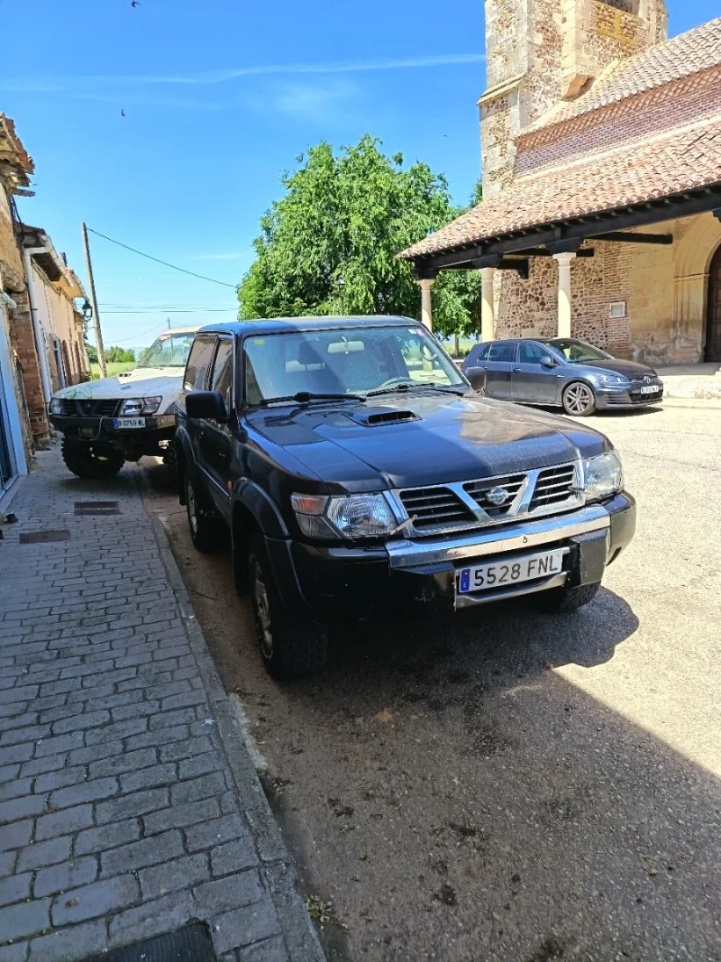 Nissan Patrol 2000 - foto 1