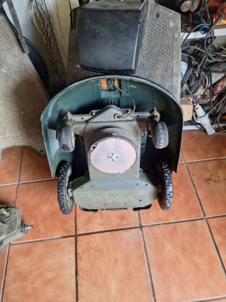 Automower Husqvarna 230ACX robot cortacesped