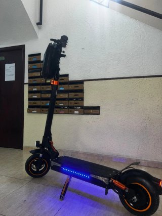 Patinete Eléctrico Negro