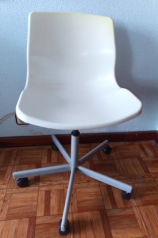 Silla Oficina IKEA SNILLE Blanca