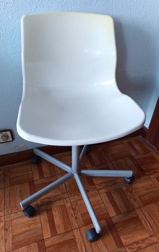 Silla Oficina IKEA SNILLE Blanca