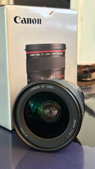 Canon EF 24mm f/1.4L II USM Lente