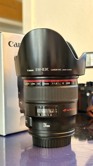 Canon EF 24mm f/1.4L II USM Lente