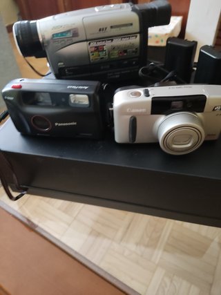 Lote Cámaras Vídeo y Foto Canon Panasonic
