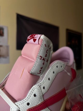 Nike Air Jordan 1 Low x Travis Scott Tropical Pin