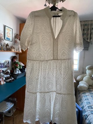 Vestido blanco bordado