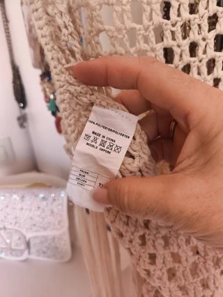 Vestido de playa tejido beige