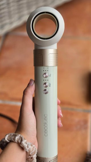Cecotec Bamba CeramicCare AirGlam Champagne Nueva